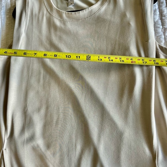 Beautiful Athleta dress - Picture 7 of 7